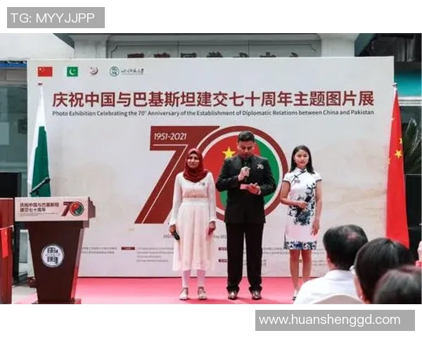 热爱中国的足球明星们他们与中国的深厚情谊与故事